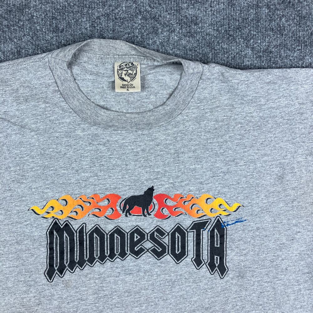 Eagle T-Shirt Mens Size XL Gray Minnesota Wolf Flame Graphic Vintage USA‎ Tee